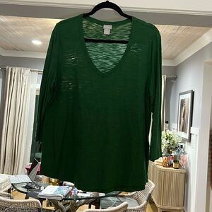 Chicos size 2 green v neck tip with sleeve button detail